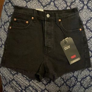 NWT Black Levi Jean Shorts